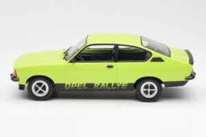 Opel Kadett E Rally 2.0 Grün Schwarz Norev 1:18 183653 Metall – Bild 3 von 6