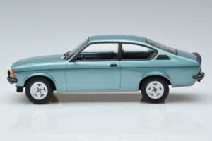 Opel Kadett C Rallye Winterfest Norev 1:18 183654 Metall – Bild 3 von 6