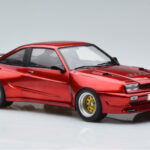 Opel Manta B Mattig Rot MCG 1:18 - image 4 of 6