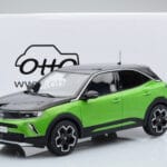 Opel Mokka-e GS Line Matcha Grün Otto 1:18 - image 5 of 5