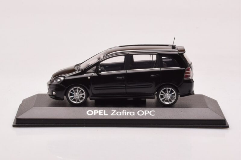 Opel Zafira B OPC Schwarz Minichamps 1:43