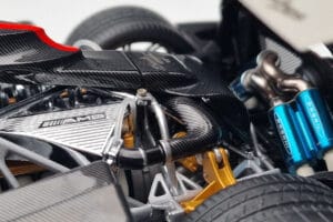 Pagani Zonda Cinque Weiss Benny Almost Real 1:18 850601001 Metall – Bild 10 von 12