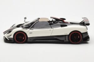 Pagani Zonda Cinque Roadster Weiss Benny Almost Real 1:18 850611001 Metall – Bild 4 von 8