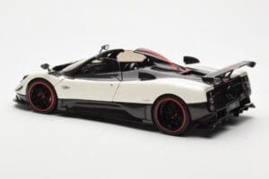 Pagani Zonda Cinque Roadster Weiss Benny Almost Real 1:18 850611001 Metall – Bild 7 von 8
