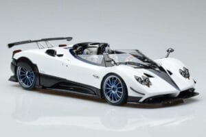 Pagani Zonda HP Barchetta Carbon Fiber Weiss LCD 1:18 LCD18009-WH Metall – Bild 6 von 9