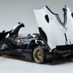 Pagani Zonda HP Barchetta Carbon Fiber Weiss LCD 1:18 LCD18009 WH Metall - image 7 of 9