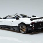 Pagani Zonda HP Barchetta Carbon Fiber Weiss LCD 1:18 LCD18009 WH Metall - image 8 of 9