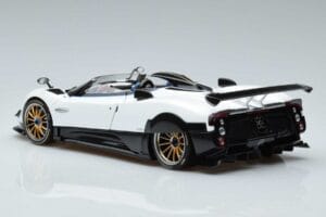 Pagani Zonda HP Barchetta Carbon Fiber Weiss LCD 1:18 LCD18009-WH Metall – Bild 8 von 9