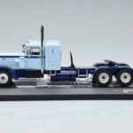 Peterbilt 350 Blau IXO 1:43 TR133 - image 3 of 6