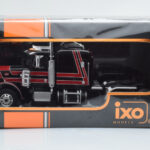 Peterbilt 359 Schwarz Rot IXO 1:43 - image 4 of 4