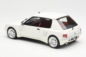 Peugeot 205 Dimma Weiss Otto 1:18 OT681 Resin – Bild 5 von 6