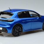 Peugeot 208 GT Line Blau Otto 1:18 OT392 Resin - image 2 of 6