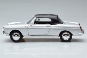 Peugeot 404 Cabriolet Silber Norev 1:18 184835 Metall – Bild 4 von 8