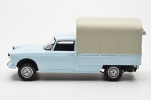 Peugeot 404 Pickup Bache Pastellblau Otto 1:18 OT1036 Resin – Bild 3 von 6