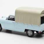 Peugeot 404 Pickup Bache Pastellblau Otto 1:18 - image 5 of 6