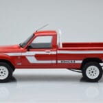 Peugeot 504 Dangel Pickup Rot Otto 1:18 - image 3 of 6