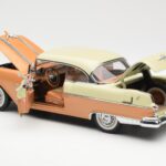 Pontiac Star Chief Hardtop Rot Weiss Sun Star 1:18 - image 5 of 8