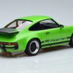 Porsche 911 3.2 Carrera Limettengrün GT Spirit 1:18 GT740 Resin - image 2 of 6