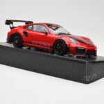 Porsche 911 GT2 RS 991 MR Manthey Racing Nordschleife Rekord Minichamps 1:18 - image 4 of 6