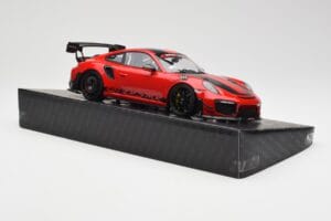 Porsche 911 GT2 RS 991 MR Manthey Racing Nordschleife Rekord Minichamps 1:18 MR-911-GT2RS-1803 Metall – Bild 4 von 6