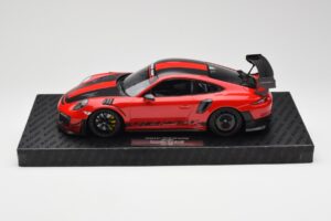 Porsche 911 GT2 RS 991 MR Manthey Racing Nordschleife Rekord Minichamps 1:18