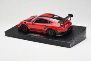 Porsche 911 GT2 RS 991 MR Manthey Racing Nordschleife Rekord Minichamps 1:18 MR-911-GT2RS-1803 Metall – Bild 5 von 6