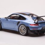 Porsche 911 991.2 GT2 RS Blau GT Spirit 1:18 - image 5 of 6