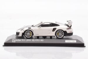 Porsche 911 991.2 GT2 RS Weiss Minichamps 1:43