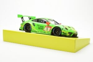 Porsche 911 991.2 GT3 R #1 Manthey Racing 24 Hours Nurburgring 2019 Minichamps 1:18 MG-M-911-19-1801 Metall – Bild 4 von 6