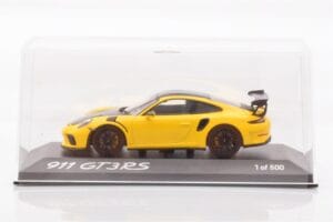 Porsche 911 991.2 GT3 RS Gelb Minichamps 1:43