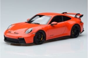 Porsche 911 992 GT3 Orange Norev 1:18 187300 Metall
