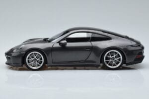 Porsche 911 992 GT3 Touring Package Grau Norev 1:18 187305 Metall – Bild 4 von 7