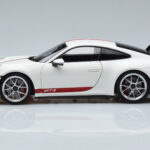 Porsche 911 992 GT3 Weiss Norev 1:18 - image 4 of 7