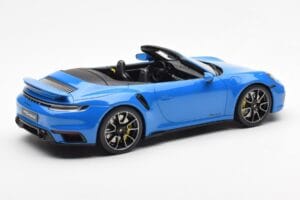Porsche 911 992 Turbo S Shark Blau GT Spirit 1:18 GT441 Resin – Bild 2 von 6