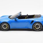 Porsche 911 992 Turbo S Shark Blau GT Spirit 1:18 - image 3 of 6