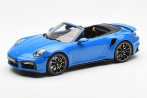 Porsche 911 992 Turbo S Shark Blau GT Spirit 1:18