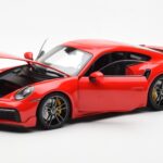 Porsche 911 992 Turbo S Sport Design Rot Minichamps 1:18 - image 2 of 8
