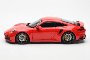 Porsche 911 992 Turbo S Sport Design Rot Minichamps 1:18 113069078 Metall – Bild 4 von 8
