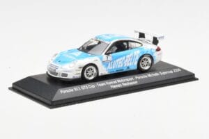 Porsche 911 996 GT3 Cup #7 H. Neuhauser Alutec Belte Porsche Michelin Supercup 2006 Minichamps 1:43 WAP02013117 Metall – Bild 2 von 4