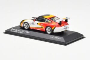 Porsche 911 996 GT3 Cup #10 G. Horion Porsche Supercup 2006 Minichamps 1:43 400066410 Metall – Bild 3 von 4