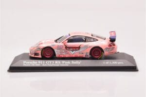 Porsche 911 996 GT3 RS Pink Sally #45 Petty / Jeanette Phoenix 250 2004 Minichamps 1:43
