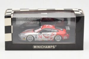 Porsche 911 996 GT3 RSR Flying Lizard #74 M. Rockenfeller / D. Cunningham / S. Neiman / J. Pechnik / J. Van Overbeek Rolex 24 – Bild 4 von 4
