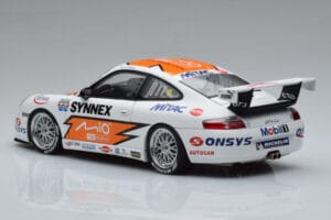 Porsche 911 996 GT3 R #1 C. Kwan Carrera Cup Asia 2004 AUTOart 1:18 80487 Metall – Bild 6 von 7