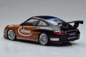 Porsche 911 996 GT3 R #2 S. Miau Carrera Cup Asia 2004 AUTOart 1:18 80488 Metall – Bild 6 von 7