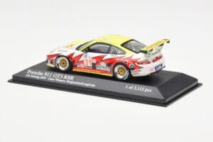Porsche 911 997 GT3 RSR #31 J. Bergmeister / P. Long / L. Luhr 12 Hours of Sebring Class Winners 2005 Minichamps 1:43 4000564 – Bild 3 von 4