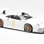Porsche 911 GT1 Weiss UT Models 1:18 - image 4 of 6