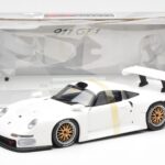 Porsche 911 GT1 Weiss UT Models 1:18 - image 6 of 6