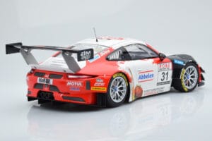 Porsche 911 GT3 R Frikadelli Racing Team #31 M. Arnold / I. Fernandez Winners VLN Round 3 2018 Minichamps 1:18 153186991 Meta – Bild 2 von 6