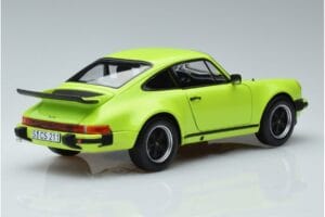 Porsche 911 930 Turbo 3.0 Hellgrün Norev 1:18 187666 Metall – Bild 3 von 7