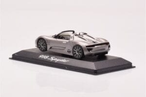 Porsche 918 Spyder Grau Metallic Minichamps 1:43 WAP0201910B Metall – Bild 3 von 4